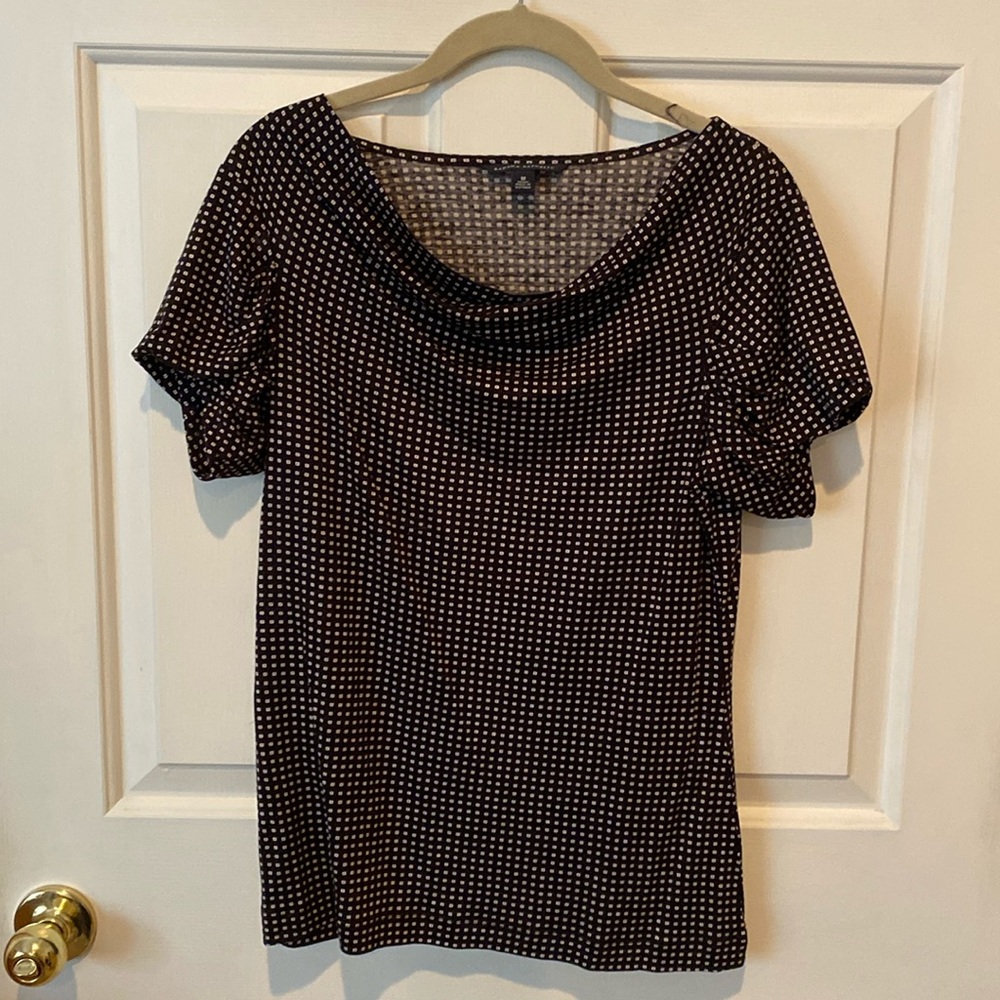 Never worn 70% rayon, 30% lyocell top